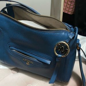 Michael Kors hand bag/cross body
